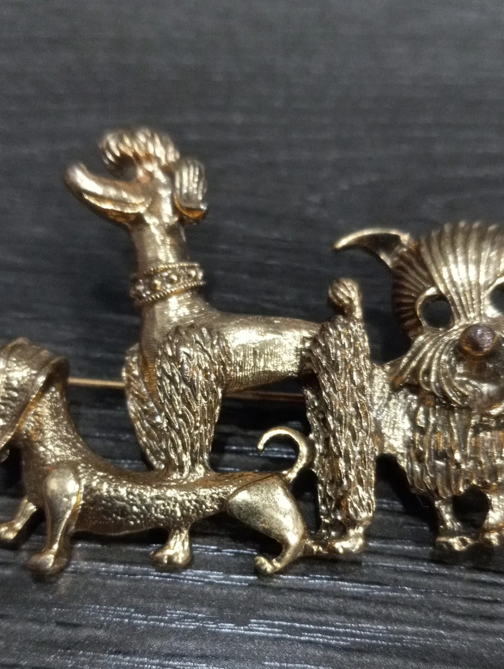 Multiple Dog Brooch Pin - Decorative Pets Accessory Gold Tone